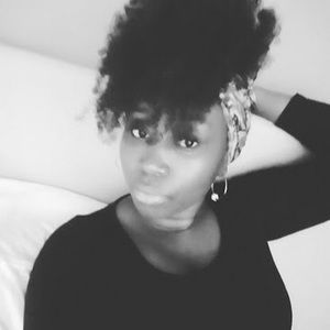 Meet your Posher, Erica